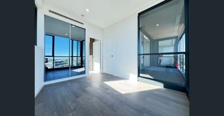 Brand New Luxury 2 bedroom modern apartment - Photo 4
