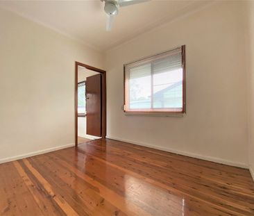 Three Bedroom Home - Photo 6