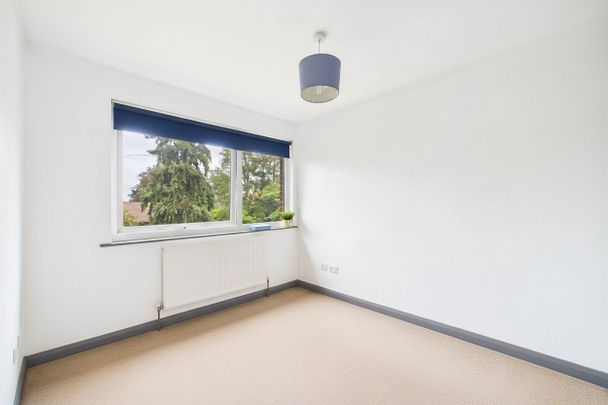 2 bedroom Maisonette in Fernley Court, Maidenhead - Photo 1