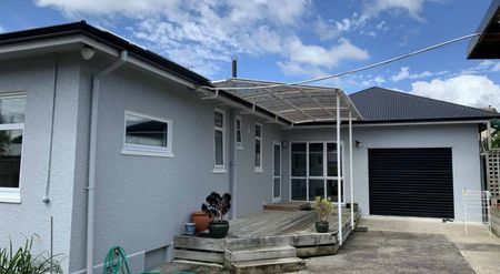 10 William Street Marton - Photo 2