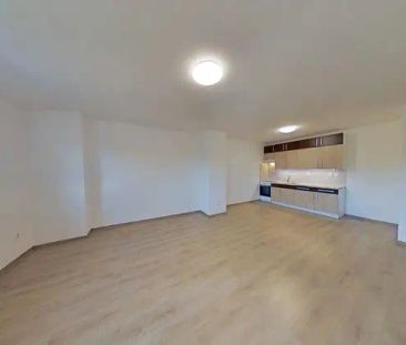 Pronájem bytu 2 + KK 58 m - Fotografie 2