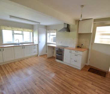 4 bedroom bungalow to rent - Photo 6