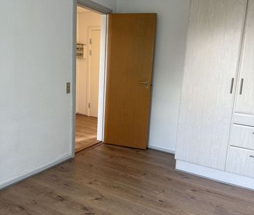 Pæn lejlighed i hyggelige omgivelser - Photo 2