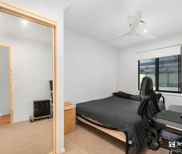 Large Quality Renovated Family Home In Popular Jewells - Photo 6