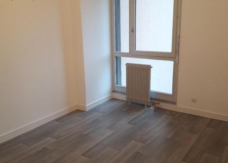 Appartement T3 à louer à Cluses - Photo 2