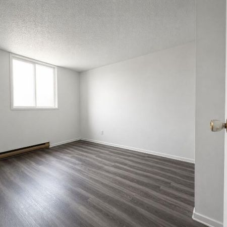 2 CH - 1 SDB - Montréal - $1,250 /mo - Photo 3