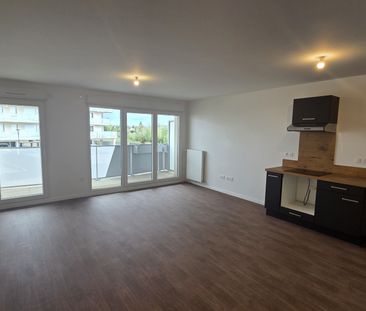 Location Appartement 3 pièces 67m² MOISSY CRAMAYEL 77550 - Photo 5
