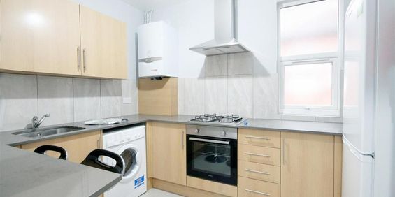 House share to rent - Photo 3