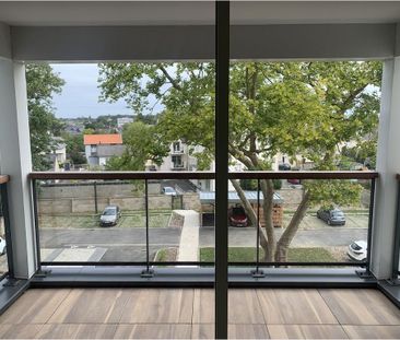 2 Pièces BRUZ – - Photo 2