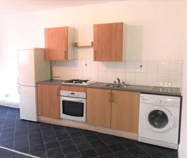 1 bedroom property to rent - Photo 1