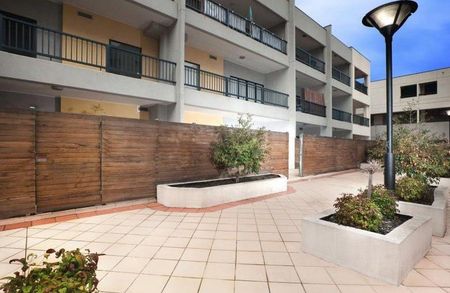 ONE BEDROOM APARTMENT - Photo 5