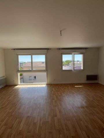 Location appartement T3 109.00m² à Ay Champagne (51160) - Photo 2