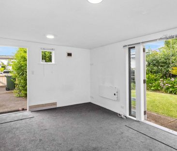 Clean,cozy, convenient! - Photo 3