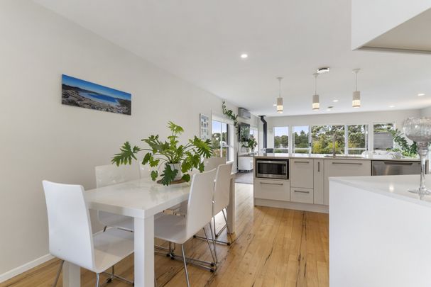19 Mayfair Crescent, Mairangi Bay - Photo 1