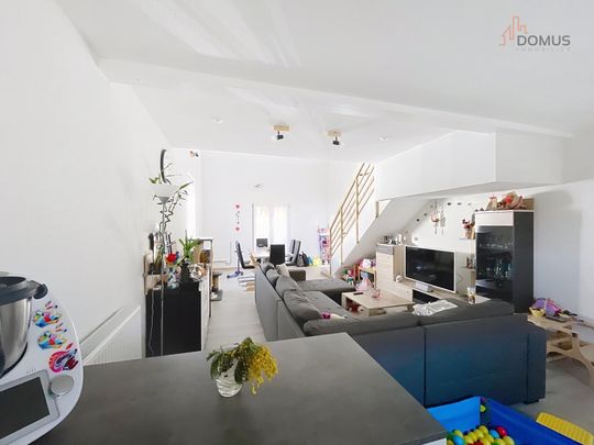 For rent in Courgenay - Renovated apartment with character - Foto 1