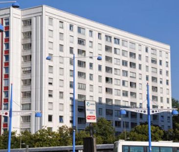 Näverlursgatan 10 - Photo 1