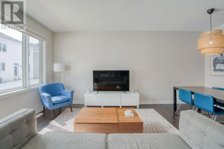 30 FOCALITY CRESCENT - Photo 3