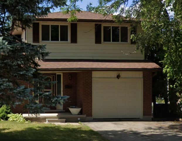 15 Keats Crescent, Guelph - Photo 1