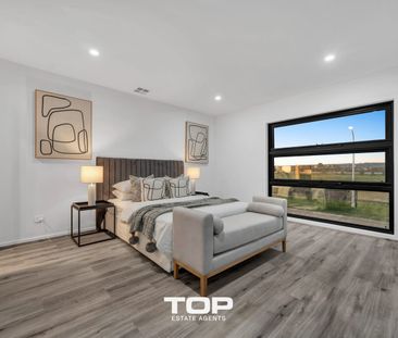 Modern Family Living in a Prime Officer Location!! - Photo 6