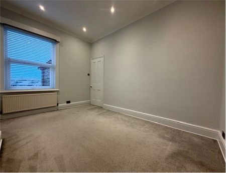 2 Bedroom Terraced To Let - Photo 3