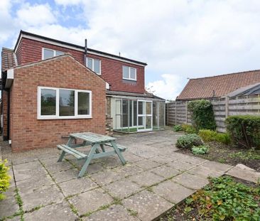 3 bedroom bungalow to rent - Photo 4
