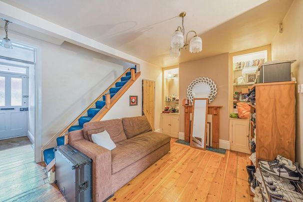 2 bedroom terraced house to rent - Photo 1