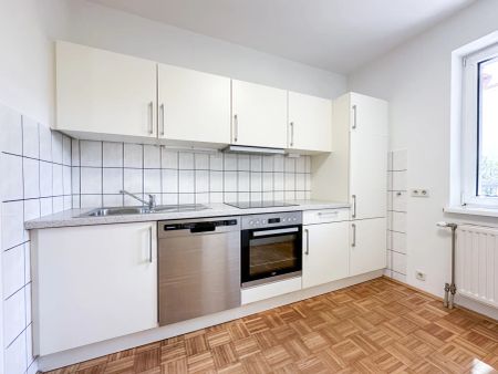 Helle 2,5-Zimmer-Wohnung mit Extraküche und großem Balkon mit Gartenblick - Photo 4