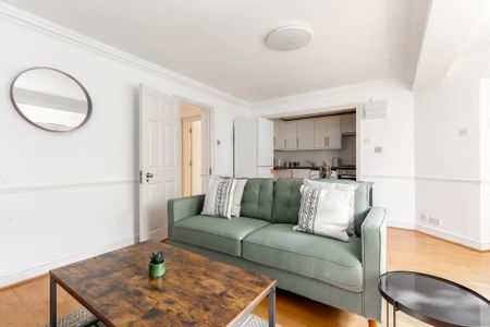 2 bedroom ground floor flat to rent - Photo 2