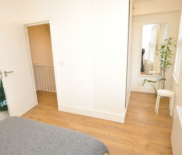 1 Bed Flat, High Road, N2 - Photo 3