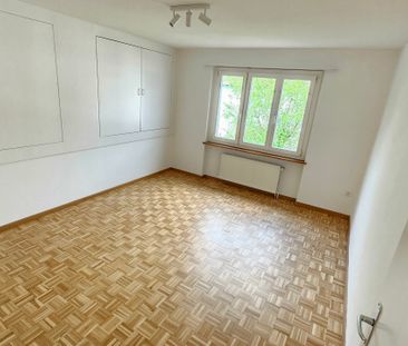 Grand 2.5 pces avec garage, buanderie privative et jardin ! - Foto 1