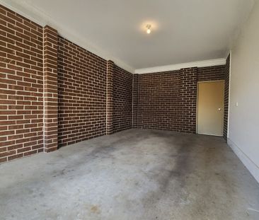 2/1 Walnut Way, Pakenham, Vic 3810 - Photo 5