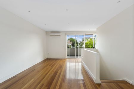 1/162 Balaclava Road, Caulfield North, VIC 3161 - Photo 3