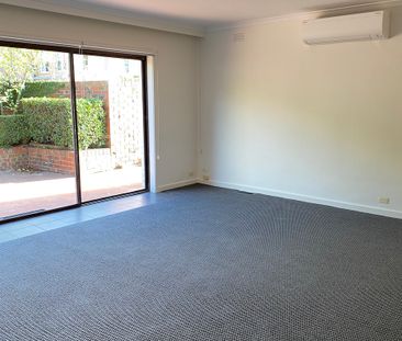 1/8 Mary Street, Kew VIC 3101 - House For Rent | Domain - Photo 5