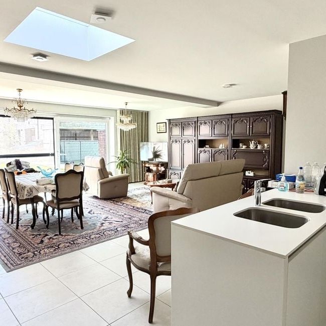 Gelijkvloers app. te huur in Wondelgem voor € 1.100 met 2 slaapkamers - Foto 1