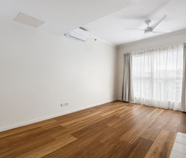 201b/11 Ellenborough Street, Woodend QLD 4305 - Studio For Rent | D... - Photo 1