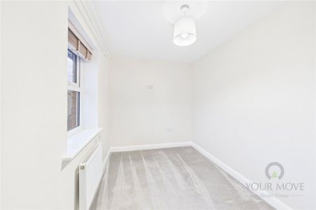 3 bedroom semi-detached house to rent - Photo 4