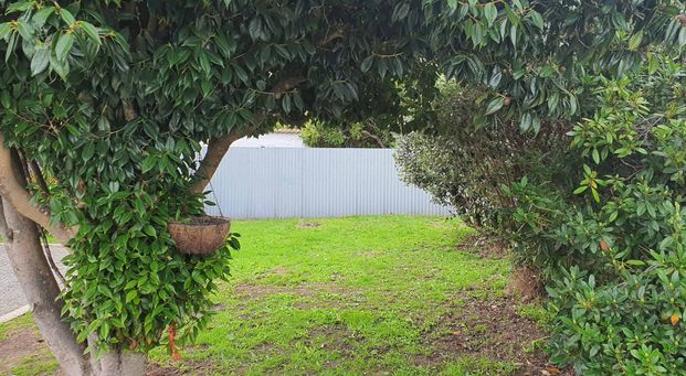 DEVON STREET, 4 BEDROOMS $500 P/W - Photo 1