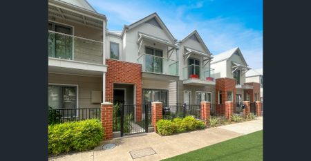 Furnished Elmwood Estate - Photo 5