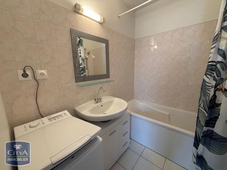 Location Maison 2 pièces 36m² NIORT 79000 - Photo 5