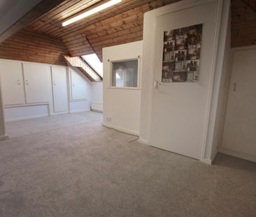 3 Bedroom Bungalow - Detached To Let - Photo 1