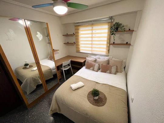 Carrer de lEsperança, Valencia, Valencian Community 46035 - Photo 1