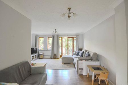 3 bedroom terraced house to rent - Photo 4