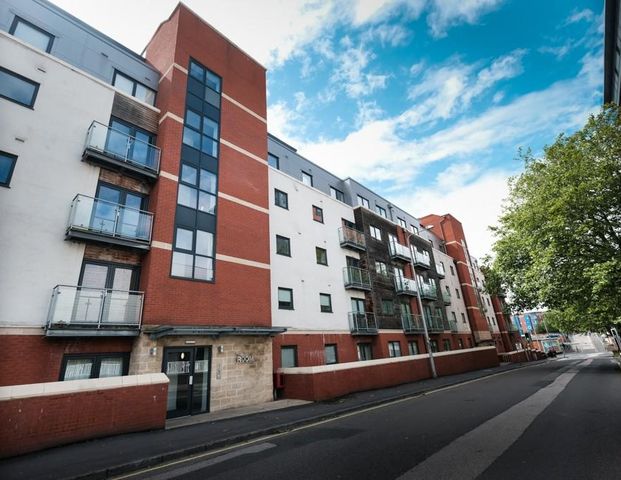 1 bedroom apartment to rent - Photo 1