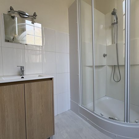 Location Appartement 1 pièce 33m² SAUMUR 49400 - Photo 4