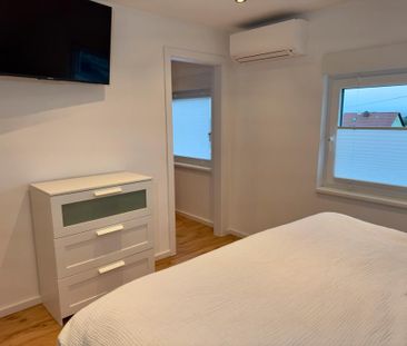 ***Anfragestopp*** Moderne, vollklimatisierte Dachgeschosswohnung - Foto 1