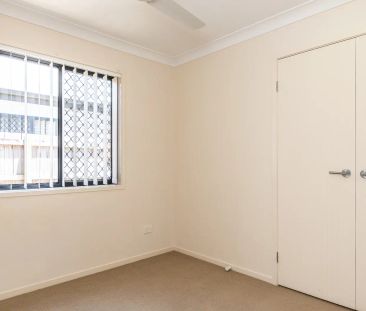 Centrally located 4 Bedroom Home - Photo 5