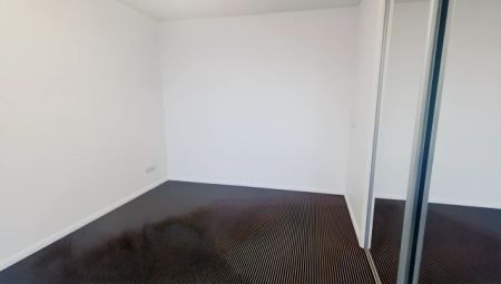 1 Bed 1 Bath*513 - Photo 4