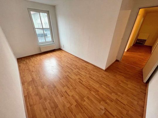 Renovierungsbed&uuml;rftige 3 Zimmer Wohnung mit Balkon in Berlin-Blankenburg! - Foto 1