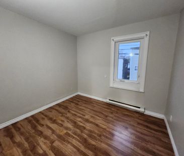 243 Ludlow Street - U4 - Photo 4