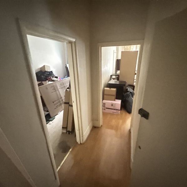 3 Bed Flat, Inchmery Road, SE6 - Photo 1